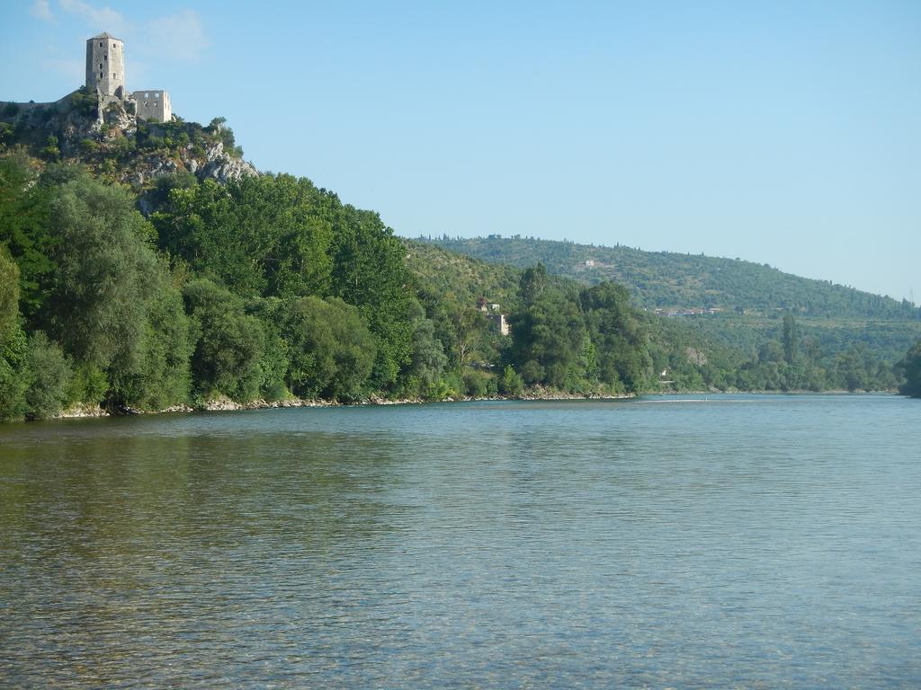 Riverside Guesthouse Pocitelj Exteriör bild